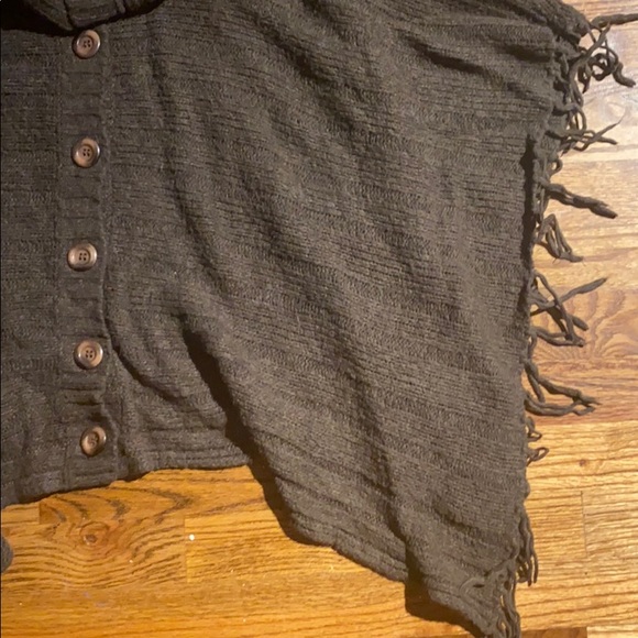 🛑SOLD🛑 Le château poncho - Picture 4 of 7